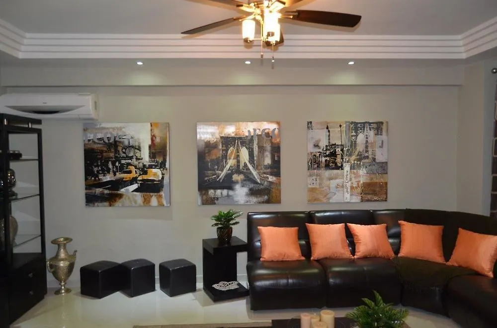 Hotel Apartment Silvestre Santo Domingo